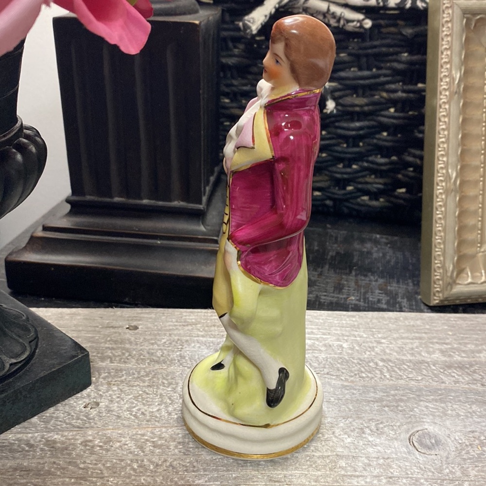 Vintage Coventry Figurine of Gentleman in Pink Jacket and Yellow Trousers! - Picture 2 of 7